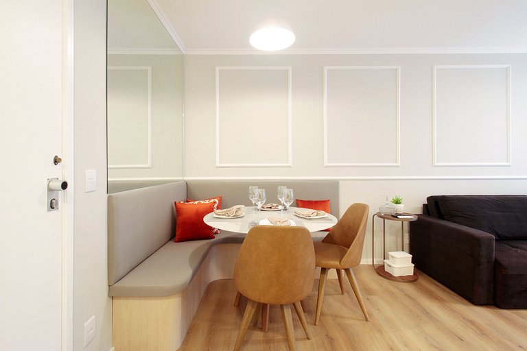 Saint Paul Design Apartment by BnbHost