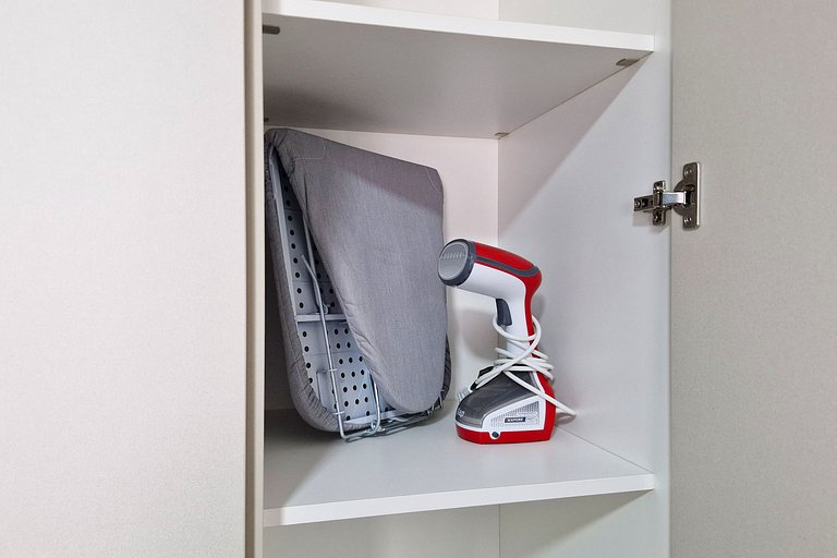 Classy 1 Bedroom Apt. at NUN Apartments by BnbHost