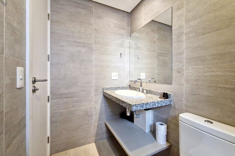 Classy 1 Bedroom Apt. at NUN Apartments by BnbHost
