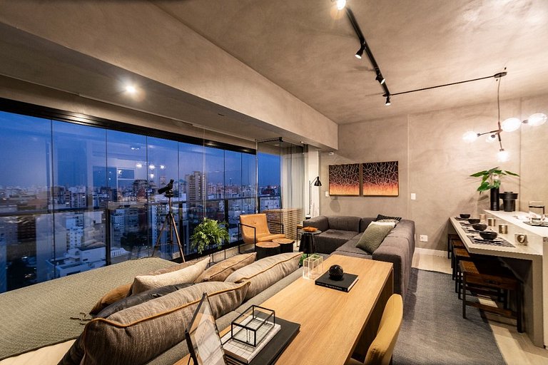 Penthouse Studio With City View By BnbHost