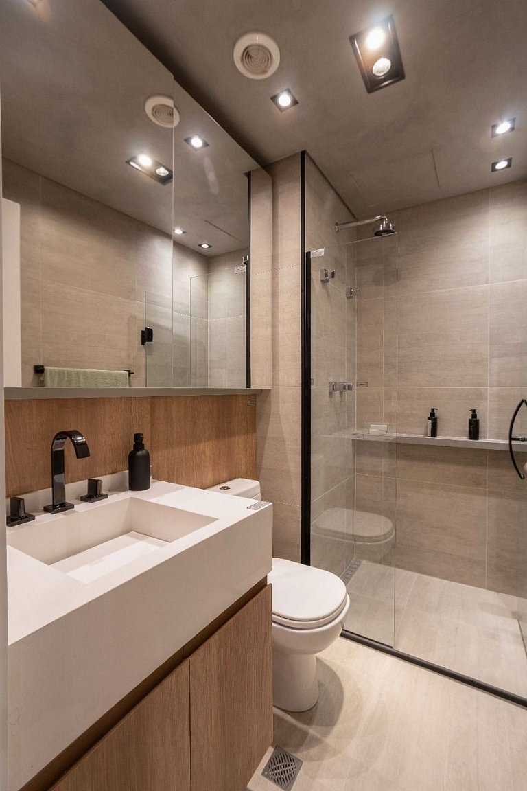 Penthouse Studio With City View By BnbHost