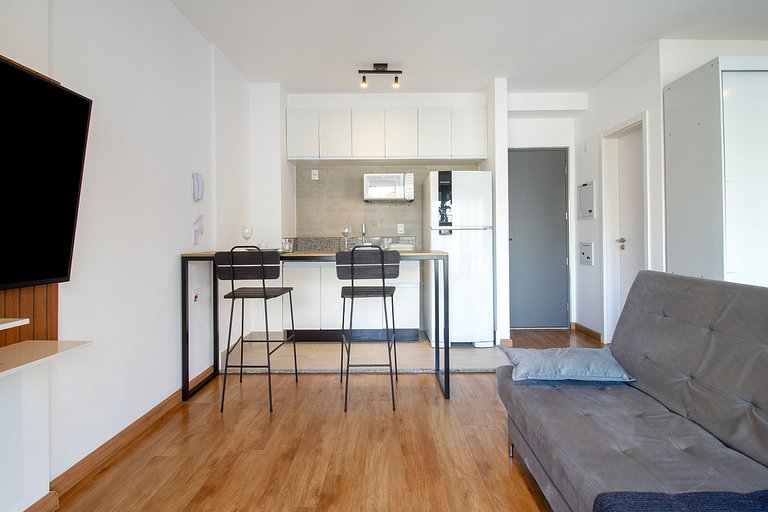 Classy 1 Bedroom Apt. at NUN Apartments by BnbHost