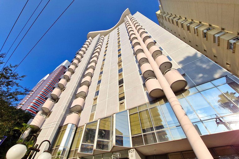 Crillon Plaza Apartments By Bnbhost