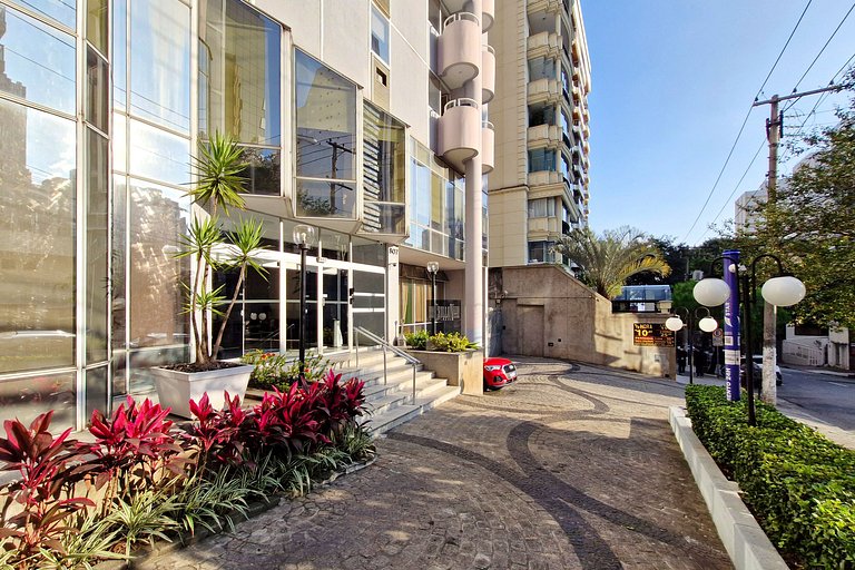 Crillon Plaza Apartments By Bnbhost