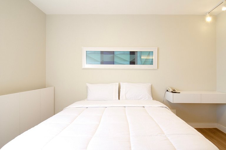 Crillon Plaza Apartments By Bnbhost