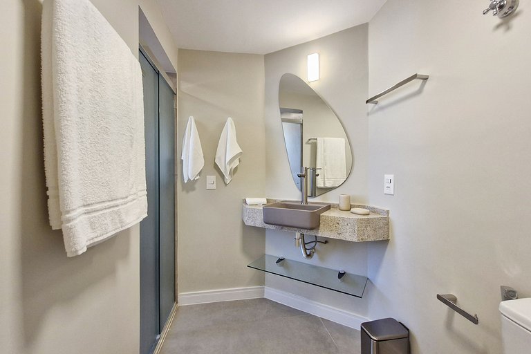 Crillon Plaza Apartments By Bnbhost