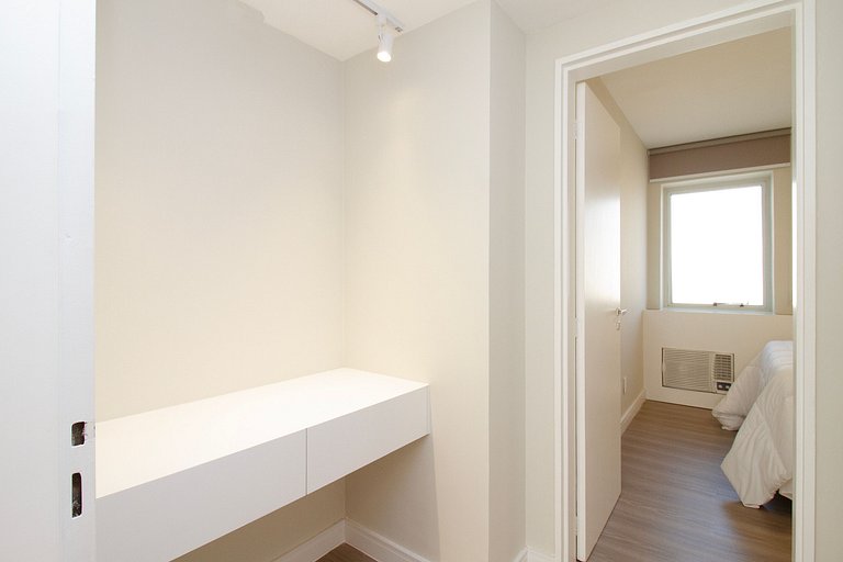 Crillon Plaza Apartments By Bnbhost