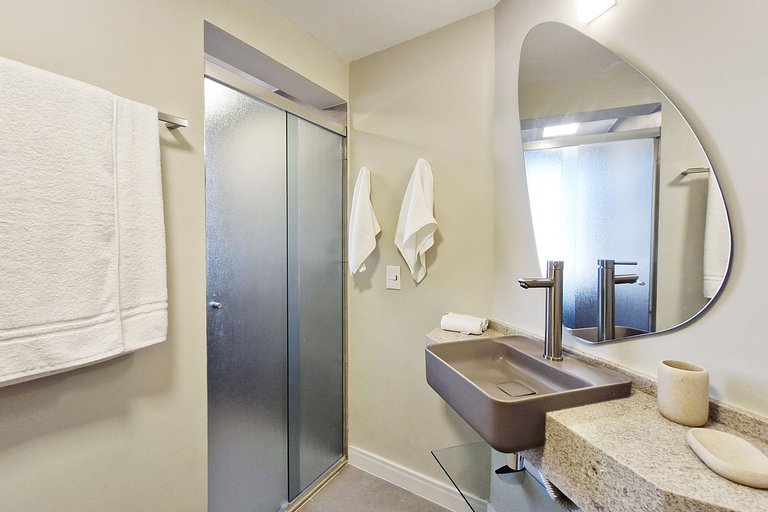 Crillon Plaza Apartments By Bnbhost